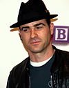 https://upload.wikimedia.org/wikipedia/commons/thumb/8/85/Justin_Theroux_at_the_2008_Tribeca_Film_Festival.JPG/100px-Justin_Theroux_at_the_2008_Tribeca_Film_Festival.JPG